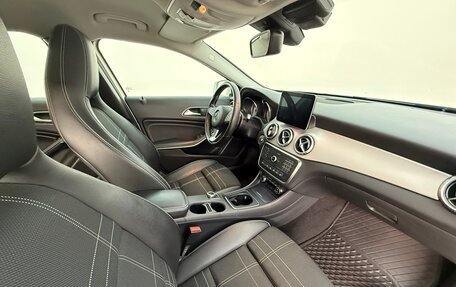 Mercedes-Benz GLA, 2016 год, 1 890 000 рублей, 12 фотография