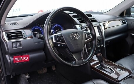 Toyota Camry, 2016 год, 2 200 000 рублей, 7 фотография