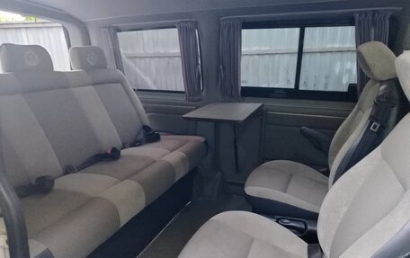 Volkswagen Transporter T5 рестайлинг, 2008 год, 1 469 000 рублей, 15 фотография