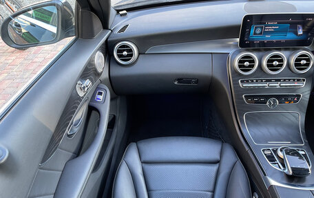 Mercedes-Benz C-Класс, 2019 год, 2 950 000 рублей, 27 фотография