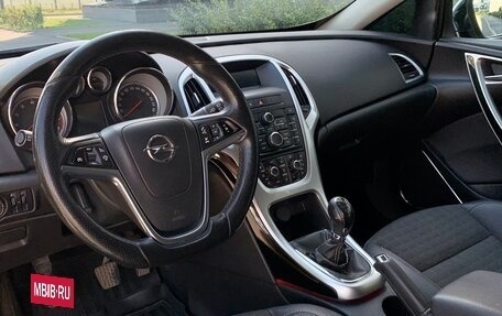 Opel Astra J, 2013 год, 635 000 рублей, 6 фотография
