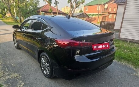 Hyundai Elantra VI рестайлинг, 2018 год, 1 250 000 рублей, 5 фотография