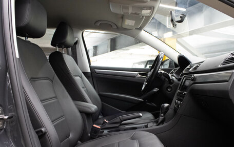 Volkswagen Passat B8 рестайлинг, 2017 год, 2 099 000 рублей, 11 фотография