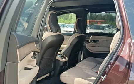 Volvo XC90 II рестайлинг, 2025 год, 13 200 000 рублей, 12 фотография