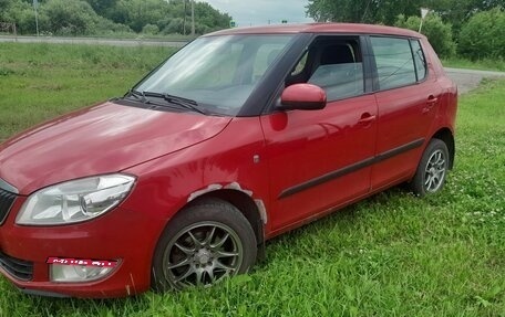 Skoda Fabia II, 2010 год, 400 000 рублей, 4 фотография