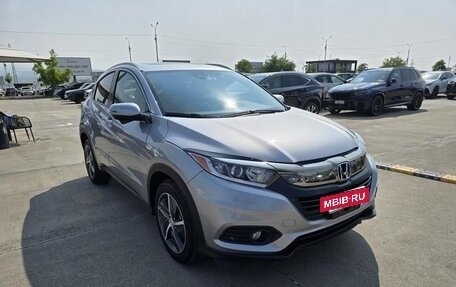 Honda HR-V II, 2021 год, 1 780 000 рублей, 2 фотография