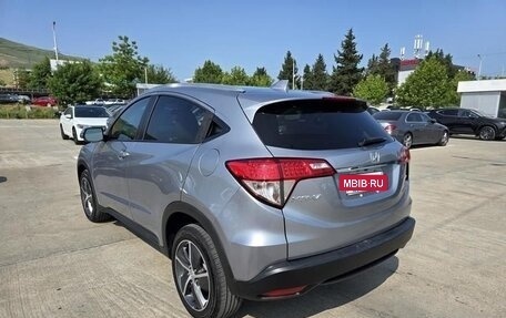 Honda HR-V II, 2021 год, 1 780 000 рублей, 4 фотография