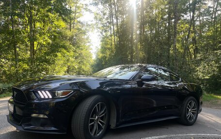 Ford Mustang VI рестайлинг, 2017 год, 2 480 000 рублей, 2 фотография