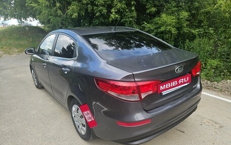 KIA Rio III рестайлинг, 2015 год, 890 000 рублей, 4 фотография