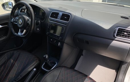 Volkswagen Polo VI (EU Market), 2018 год, 797 000 рублей, 13 фотография