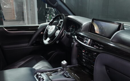 Lexus LX III, 2019 год, 7 499 000 рублей, 10 фотография