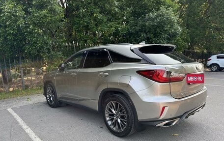 Lexus RX IV рестайлинг, 2018 год, 3 700 000 рублей, 2 фотография