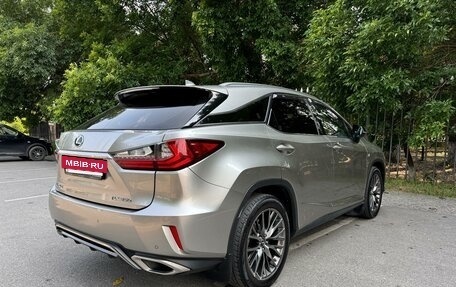 Lexus RX IV рестайлинг, 2018 год, 3 700 000 рублей, 4 фотография