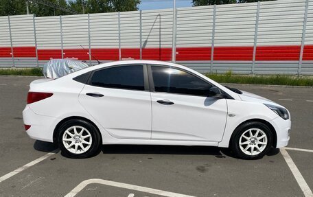 Hyundai Solaris II рестайлинг, 2014 год, 650 000 рублей, 5 фотография