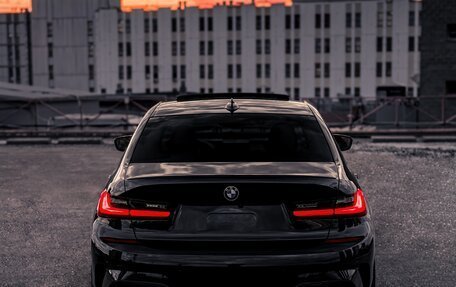 BMW 3 серия, 2019 год, 5 600 000 рублей, 3 фотография