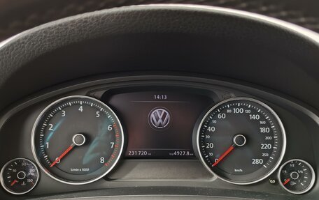 Volkswagen Touareg III, 2012 год, 1 380 000 рублей, 13 фотография