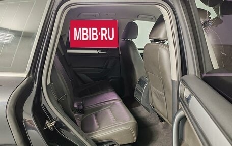 Volkswagen Touareg III, 2012 год, 1 380 000 рублей, 22 фотография