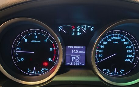 Toyota Land Cruiser 200, 2011 год, 3 100 000 рублей, 5 фотография