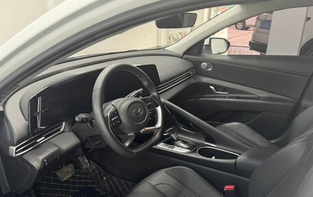 Hyundai Elantra, 2021 год, 1 327 000 рублей, 7 фотография