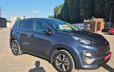KIA Sportage IV рестайлинг, 2020 год, 2 500 000 рублей, 1 фотография