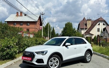 Audi Q3, 2021 год, 2 950 000 рублей, 2 фотография