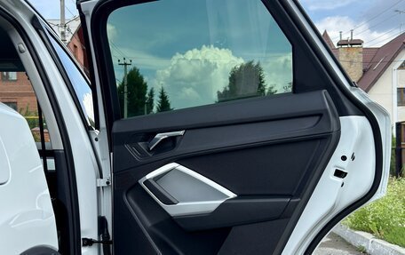 Audi Q3, 2021 год, 2 950 000 рублей, 17 фотография