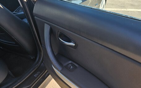 BMW 3 серия, 2007 год, 910 000 рублей, 14 фотография