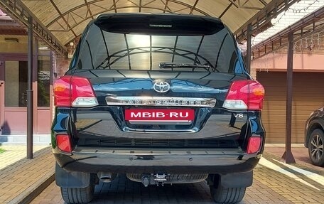 Toyota Land Cruiser 200, 2015 год, 5 600 000 рублей, 5 фотография