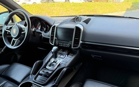 Porsche Cayenne III, 2017 год, 4 890 000 рублей, 20 фотография