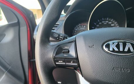 KIA Rio III рестайлинг, 2013 год, 1 230 000 рублей, 22 фотография