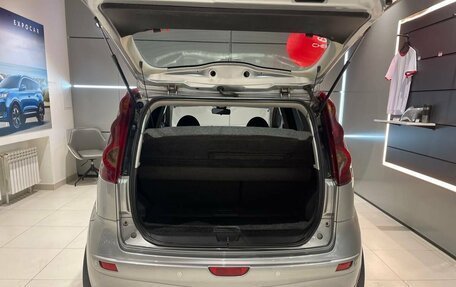 Nissan Note II рестайлинг, 2010 год, 700 000 рублей, 11 фотография