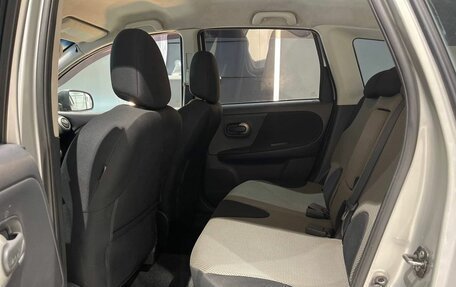 Nissan Note II рестайлинг, 2010 год, 700 000 рублей, 13 фотография