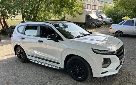 Hyundai Santa Fe IV, 2018 год, 3 080 000 рублей, 2 фотография