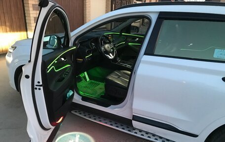 Hyundai Santa Fe IV, 2018 год, 3 080 000 рублей, 10 фотография