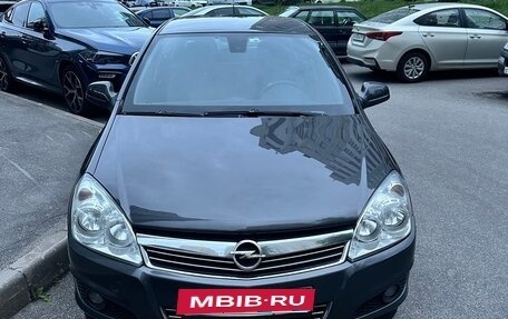 Opel Astra H, 2010 год, 585 000 рублей, 2 фотография