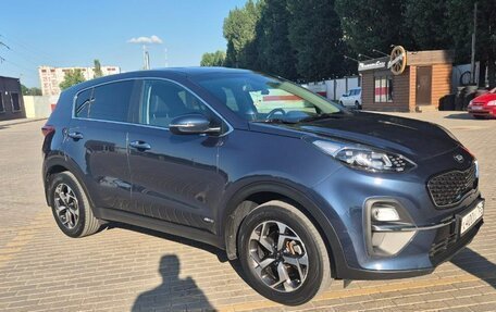 KIA Sportage IV рестайлинг, 2020 год, 2 500 000 рублей, 11 фотография