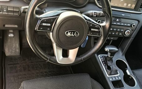 KIA Sportage IV рестайлинг, 2020 год, 2 500 000 рублей, 10 фотография
