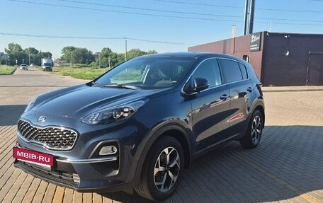 KIA Sportage IV рестайлинг, 2020 год, 2 500 000 рублей, 3 фотография