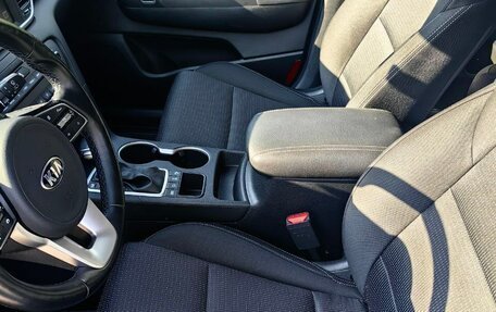 KIA Sportage IV рестайлинг, 2020 год, 2 500 000 рублей, 13 фотография