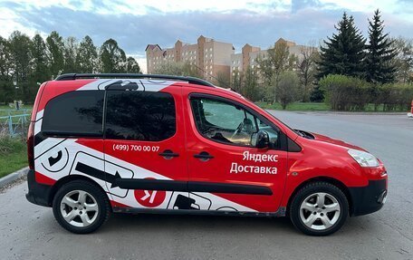 Peugeot Partner II рестайлинг 2, 2012 год, 595 000 рублей, 5 фотография