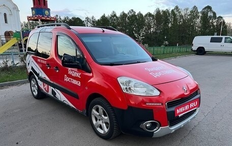 Peugeot Partner II рестайлинг 2, 2012 год, 595 000 рублей, 3 фотография