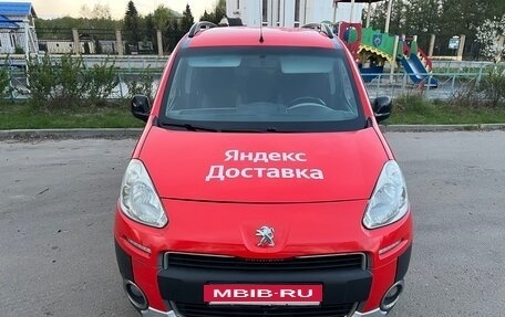 Peugeot Partner II рестайлинг 2, 2012 год, 595 000 рублей, 2 фотография
