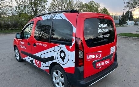 Peugeot Partner II рестайлинг 2, 2012 год, 595 000 рублей, 8 фотография