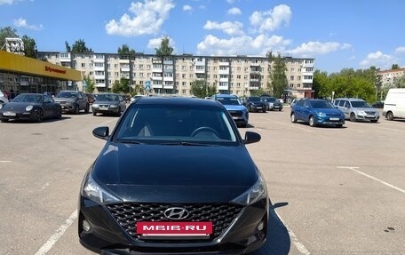 Hyundai Solaris II рестайлинг, 2020 год, 1 175 000 рублей, 2 фотография