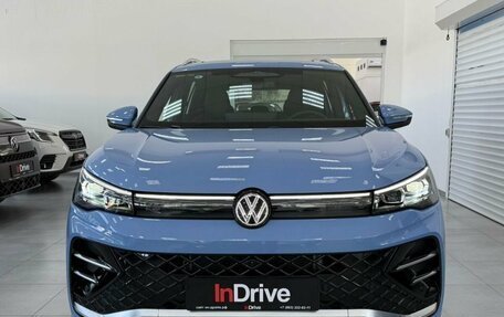 Volkswagen Tiguan, 2024 год, 4 799 000 рублей, 2 фотография