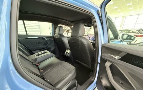 Volkswagen Tiguan, 2024 год, 4 799 000 рублей, 13 фотография