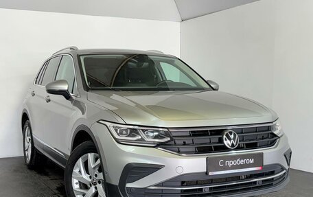Volkswagen Tiguan II, 2021 год, 2 649 000 рублей, 1 фотография