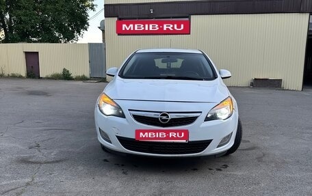 Opel Astra J, 2012 год, 530 000 рублей, 4 фотография