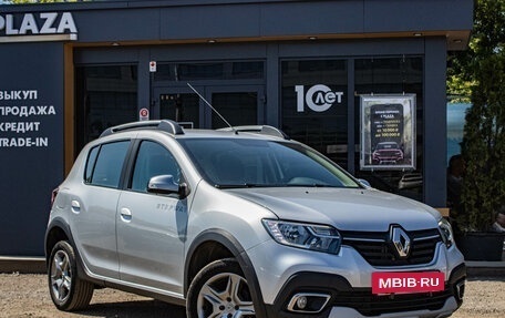 Renault Sandero II рестайлинг, 2019 год, 1 179 000 рублей, 2 фотография
