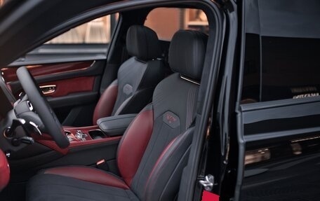 Bentley Bentayga I, 2025 год, 49 000 000 рублей, 12 фотография